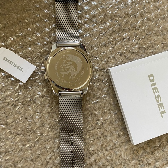 Diesel Mega Chief GMT World Dial Mens Watch DZ4320 - Picture 7 of 11